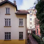 Krum Khan Top Centre Apartment